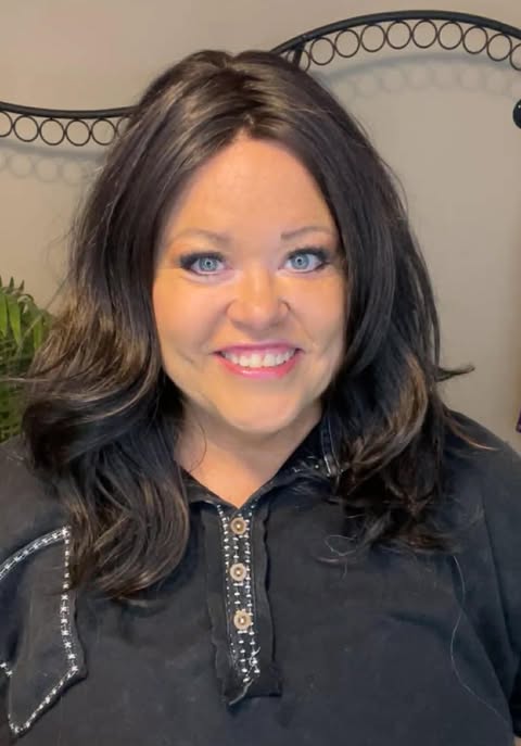 BREANNA BLACK CHERRY HS LUXURY WIG TN1 AC1