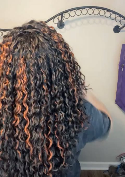 ZOE CHOCOLATE GINGER HS NWOT ULTRA BASIC WIG LW3