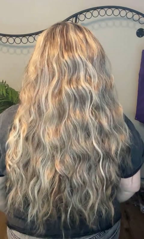 ZOEY SCANDI CBB (LARGE) NWT HS BETTER THAN BASIC WIG TN1 AC1