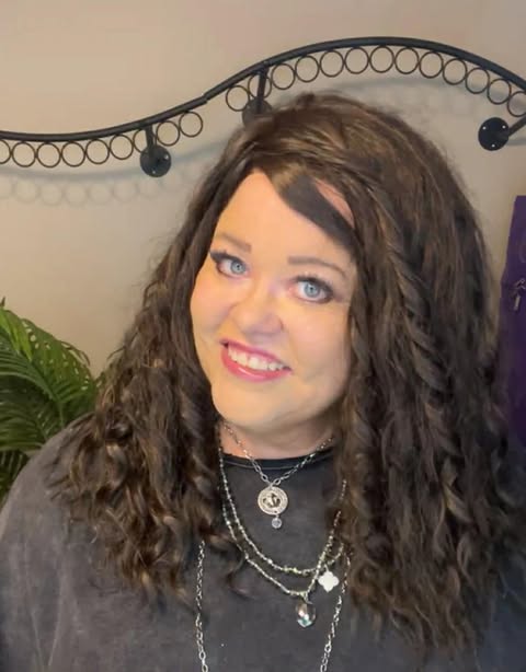 DANIELLE BRAZILIAN BROWN HS STD LUXURY WIG LW3 TW2