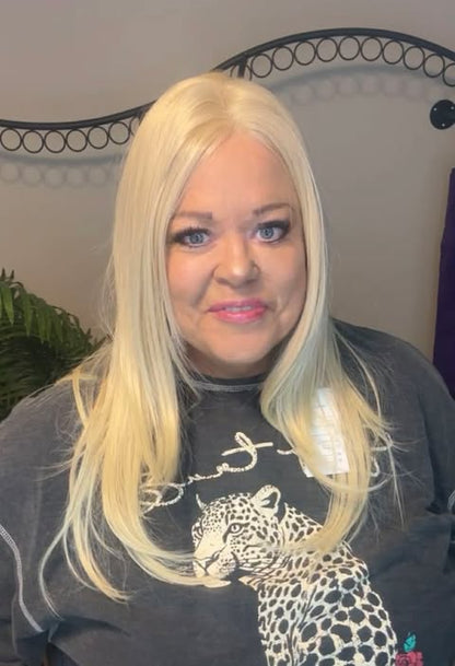 Estelle Buttercream HS Mono Wig NWT Petite CSC LW3 DH1