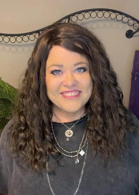 DANIELLE BRAZILIAN BROWN HS STD LUXURY WIG LW3 TW2