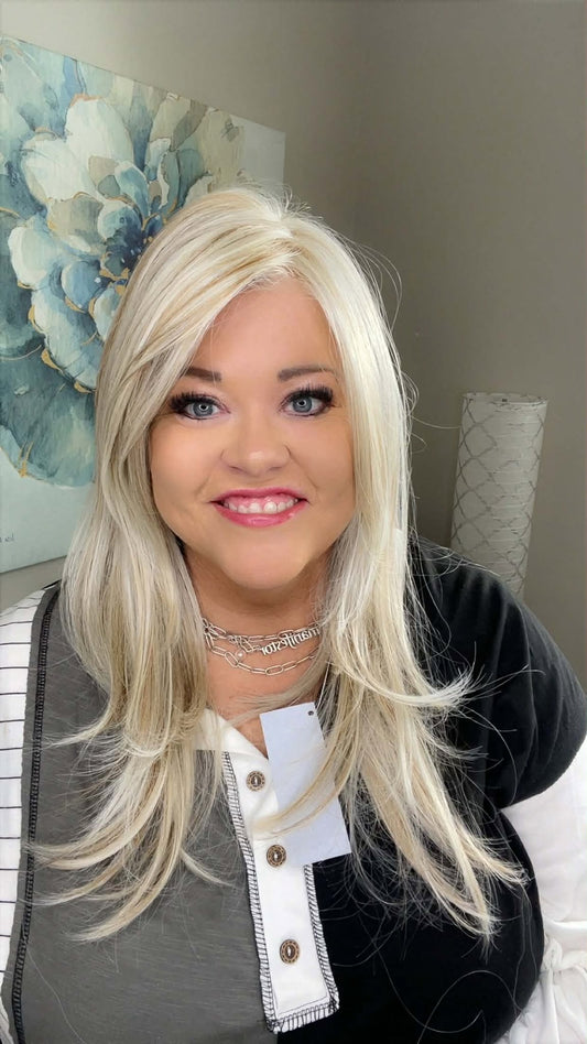 STELLA COOL CHAMPANGE BLONDE HS HT LUXURY WIG TN1 AC1