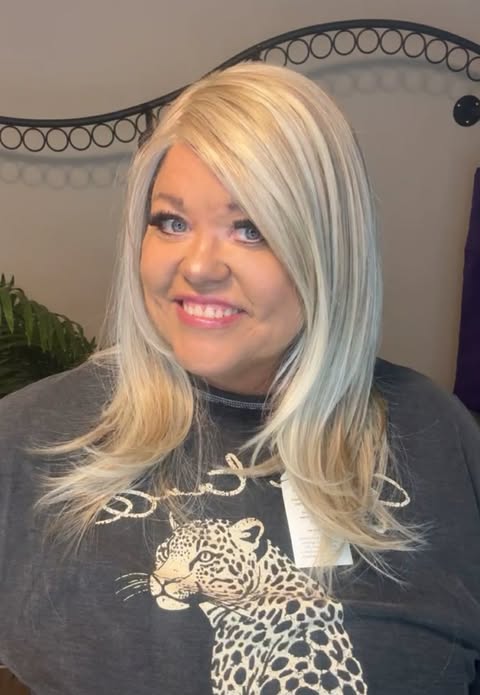 Tender Nights• Mystery Untagged Luxury Wig HT LW3-AC1