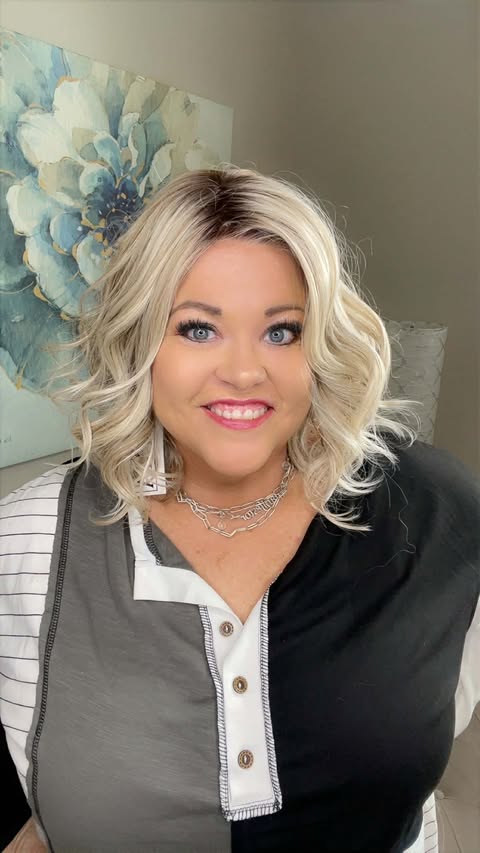 BON VOYAGE SANDY BLONDE HS HT NWT Luxury Wig by SBS TN1 AC1