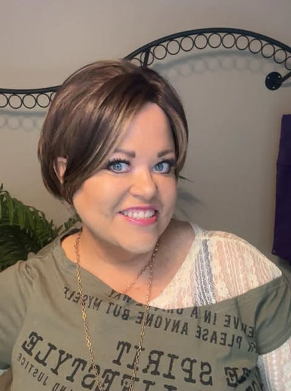 Hannah Soft Brunette HS NWT Better than Basic Wig Petite CSC LW3 DH1