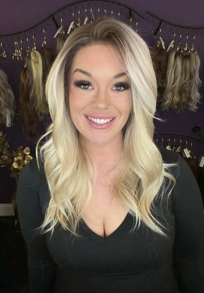LADY LUCK HS NWOT BASIC WIG LW3 AC1