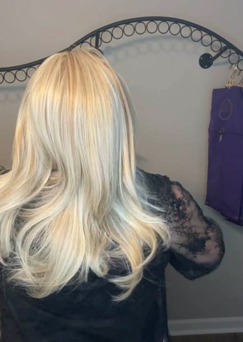 Simply Untouchable MYSTERY UNTAGGED HS HT LUXURY WIG LW3-AC1