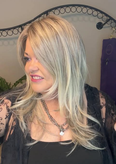 AURORA ICED AMERICANO HS HT NWT DIAMOND LUXURY WIG LW3 KQ1