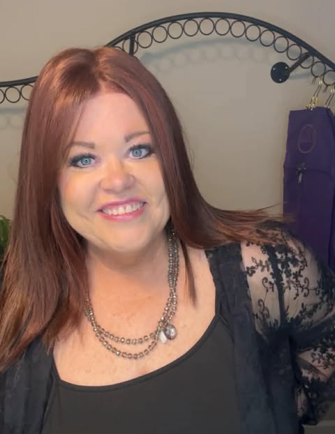 WFEW Red Brown HS Luxury Wig LW3 CH1 (lace line trimmed back)