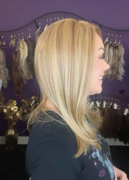 THE LIZ CARAMEL BLONDE HS HT NWT Luxury Wig by SBS LW3-AC1