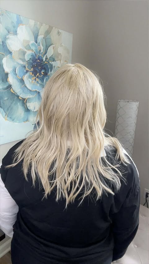 TOTAL SEDUCTION CREAM SUGAR BLONDE  HS NWT Luxury Wig by SBS TN1 AC1
