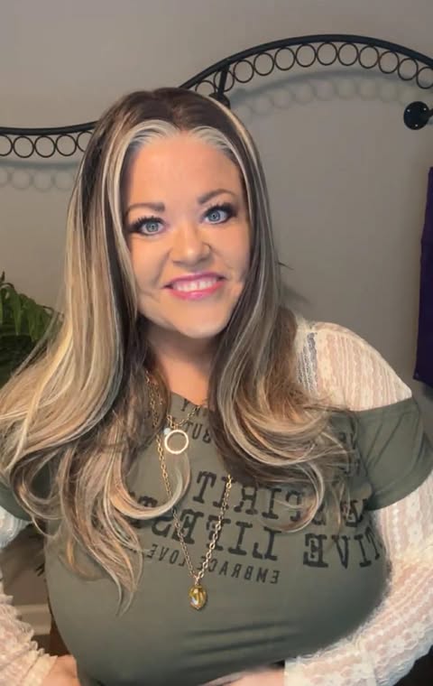 Elaina HS NWT Better Than Basic Wig  CSC LW3 DH1