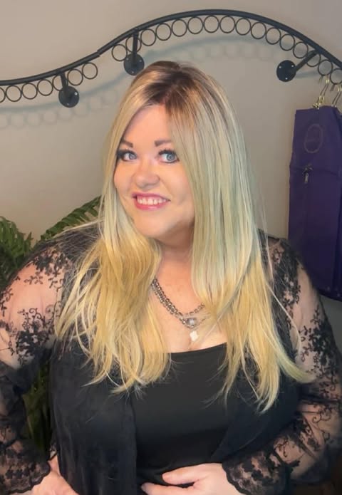 HENLEY CHAMPAGNE BLONDE HS HT LUXURY WIG LW3 KQ1