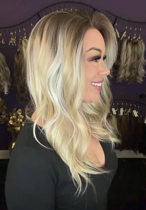 LADY LUCK HS NWOT BASIC WIG LW3 AC1