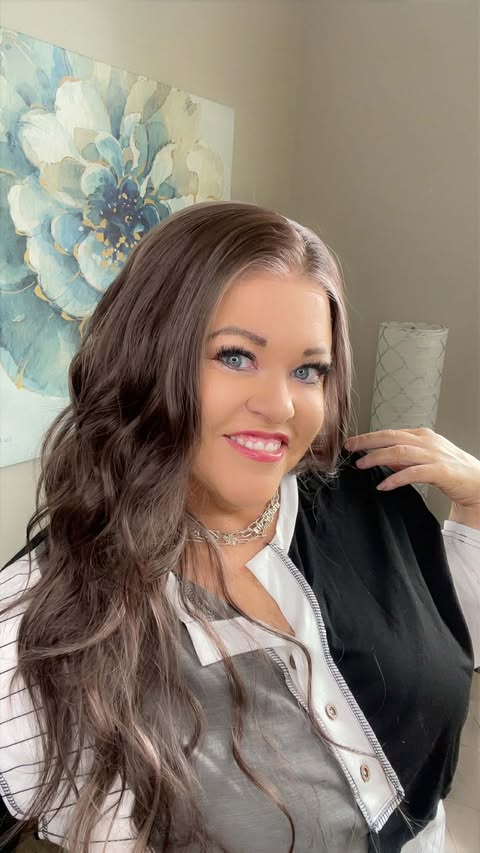 BARRETT SMOKE BRUNETTE HS NWT BETTER THAN BASIC WIG by CSC LW3 AC1