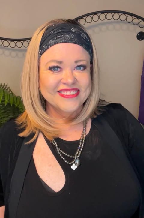 Far From Ordinary HEADBAND WIG BETTER THAN BASIC TN1 AC1