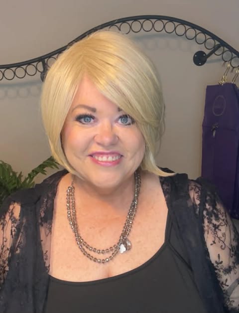 Spotlight Energy HS MYSTERY UNTAGGED PARTIAL MONO LUXURY WIG LW3-AC1