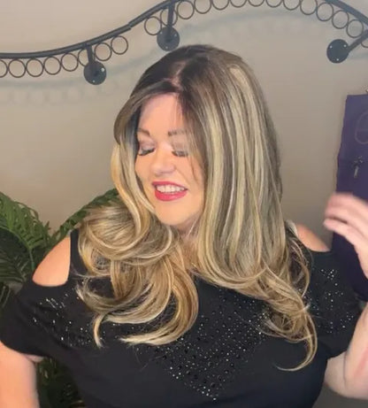 DAVINA DARK BLONDE NWT HS BETTER THAN BASIC WIG LW3 ST1