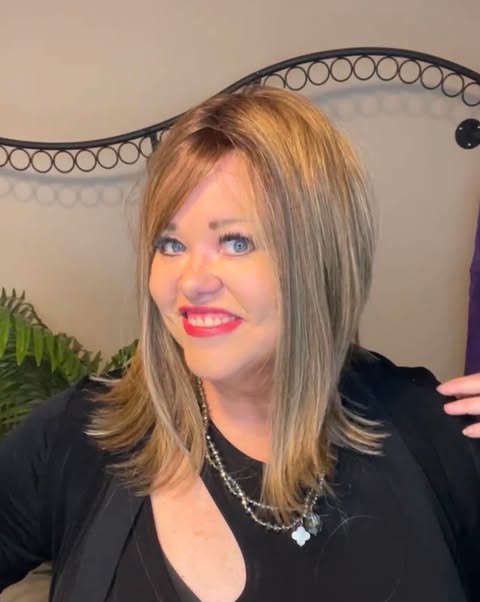 Amiah Seduction Blonde HS LUXURY WIG LW3 CG1