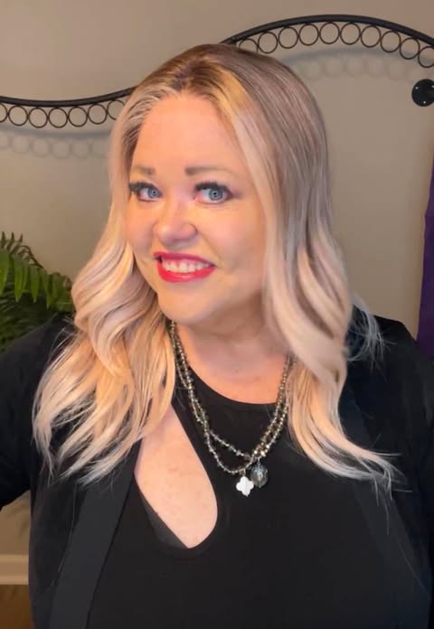 FARRYN APRICOT (LARGE)  HS NWT BETTER THAN BASIC WIG by CSC TN1 AC1