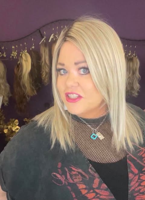 Runway Walk Sandy Blonde HS NWT Luxury Wig by SBS LW3-AC1