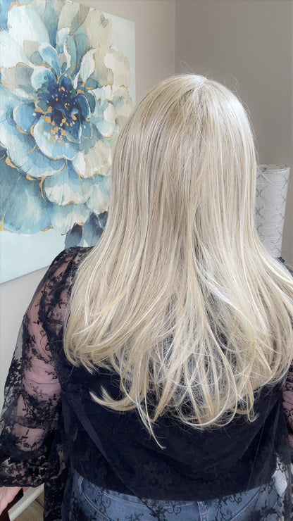 PRECISE PERFECTION CREAM SUGAR BLONDE  HS NWT Luxury Wig by SBS TN1-AC1