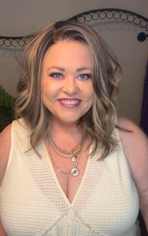 FOREVER MOTIVATED SUNKISSED MOCHA MELT HS NWOT SWISS LUXE WIG LW3-AC1