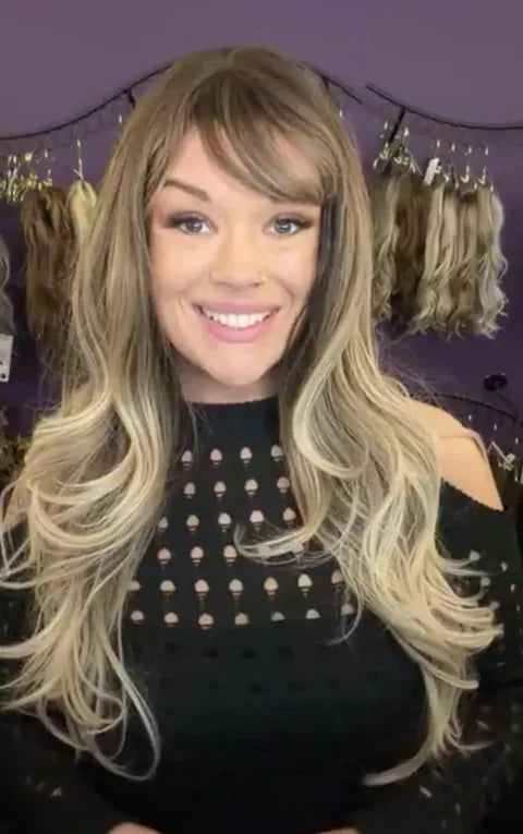 SCARLETT W5607 SIMPLY CHIC HS WIG *Sample A NOT RETURNABLE* LW3