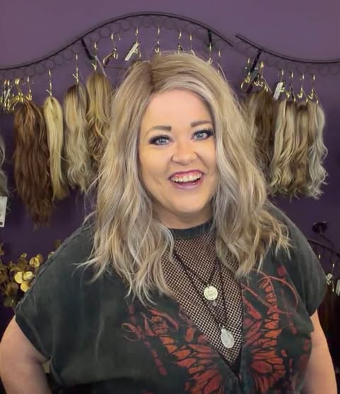 Nova Ash Blonde HS Standard Luxury Wig LW3