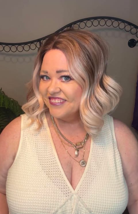 PERFECTLY COMPOSED HS NWOT SWISS LUXE WIG LW3-AC1