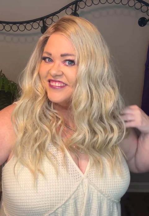 CHANGING LANES CHAMPAGNE BLONDE HS NWT Luxury Wig by SBS LW3-AC1