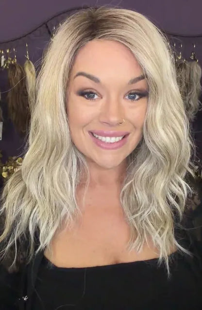 Nova Smoking Hot Blonde HS Standard Luxury Wig LW3