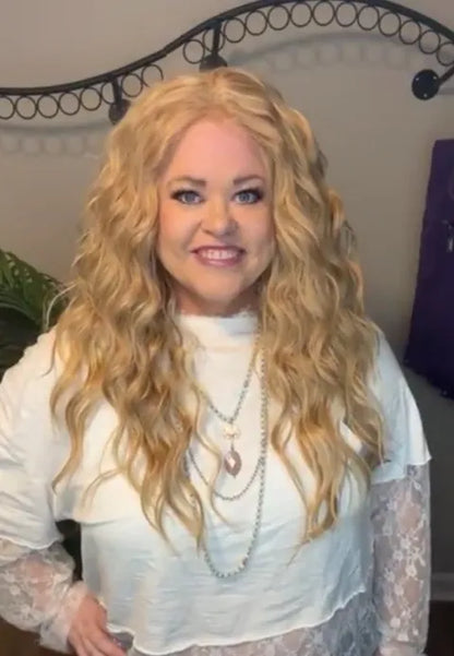 FEELING MYSELF NWT HS BASIC WIG BY REBEL GYPSY LW3-AC1
