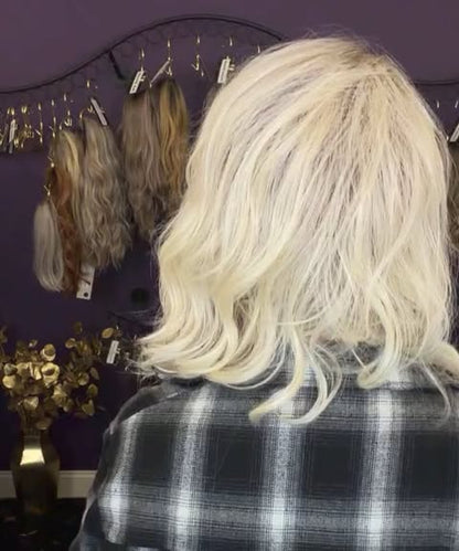 AMARETTO BOMBSHELL BLONDE HS NWT LUXURY WIG  BT LW3 AC1