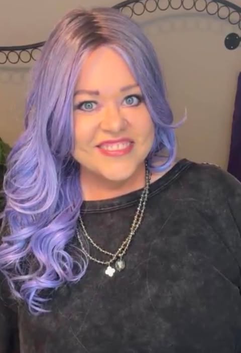 Darien Cosmo Purple HS Standard Luxury Wig  LW3 AC1