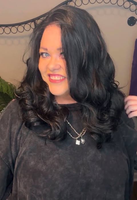 GRACELYNN BLACK (LARGE) NWT BETTER THAN BASIC WIG BY CSC LW3-AC1