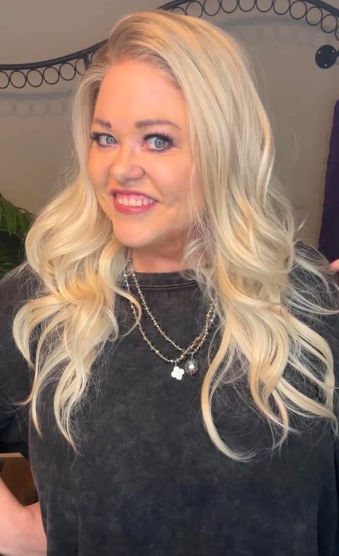 HADLEY NATURAL BLONDE LARGE NWT SWISS LACE WIG by CSC LW3-AC1