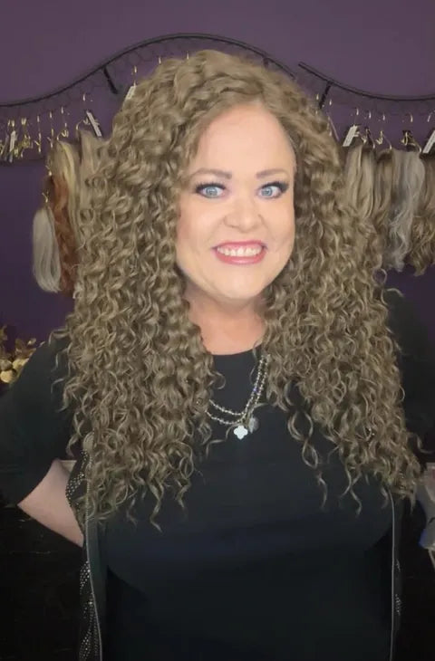 CLOSEST TO HEAVEN HS NWT BASIC WIG RG LW3 AC1