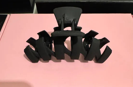 ⭐ Matte Square Claw Clip BLACK LW3 A165