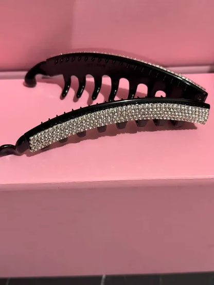 Rhinestone Banana Clip LW3 A996