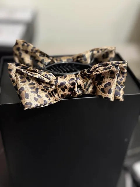 ⭐ Satin Bow Claw Clip Grey-Light Brown Leopard LW3 A106