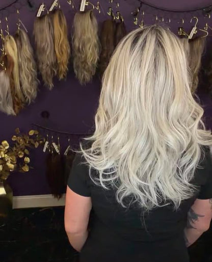 ADDISON SILVER BLONDE NWOT HS Standard Luxury Wig LW3-AC1