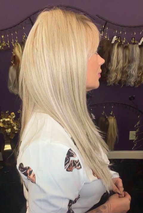 TRINITY NR SMOKING HOT BLONDE (ROOT HAS BEEN ADDDDED) HS Standard Luxury Wig LW3 CV1