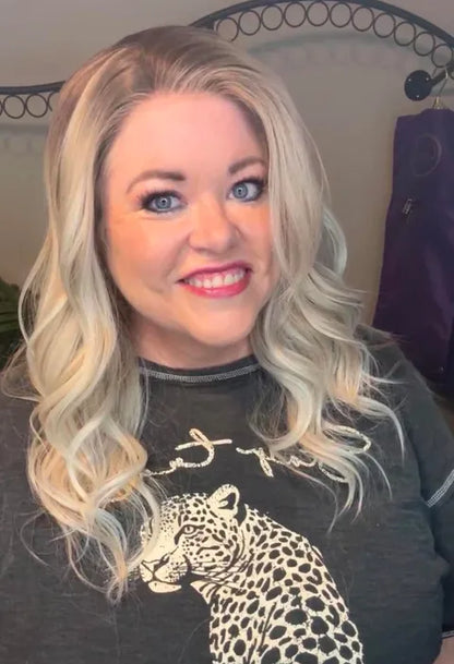 SERRANO GLACE BLONDE (LARGE) HS NWT BETTER THAN BASIC WIG LW3-AC1