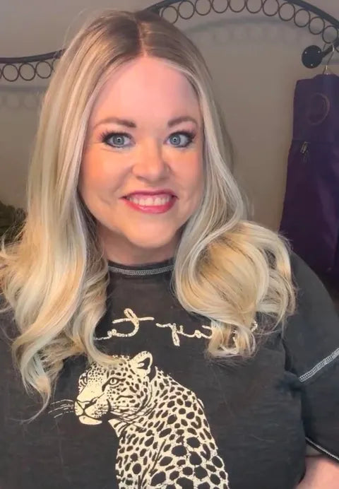 SOFT ROMANCE HS NWOT FULL MONO LUXURY WIG LW3-AC1