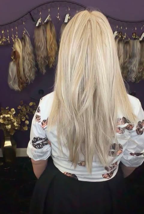 TRINITY NR SMOKING HOT BLONDE (ROOT HAS BEEN ADDDDED) HS Standard Luxury Wig LW3 CV1