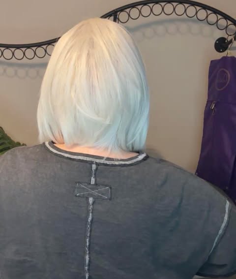 BETHANY SILVER SCREEN BLONDE HS BETTER THAN BASIC WIG LW3-AC1