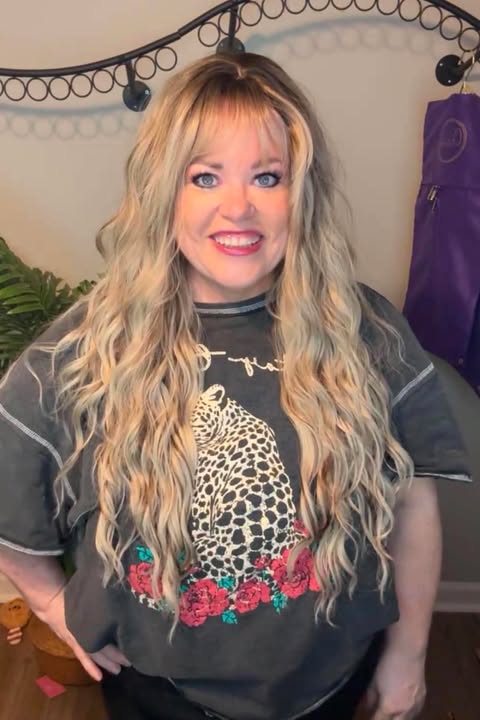 TRINITY TAUPE BLONDE HS BETTER THAN BASIC MACHINE MADE CAP WIG LW3-AC1