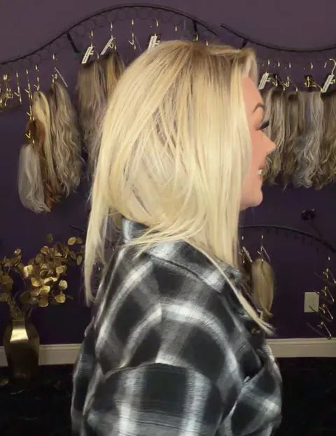 EMERY BLONDIE BAR NWT STANDARD LUXURY WIG VNB LW3 AC1